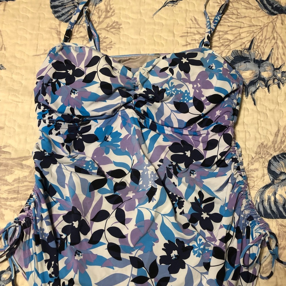 Lands End tankini